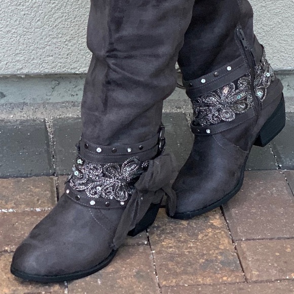Boho Charcoal Grey Distressed Knee High Boots - Picture 4 of 8